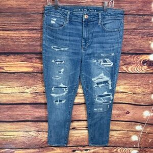 American Eagle Outfitters Women's Cropped Blue Jeans